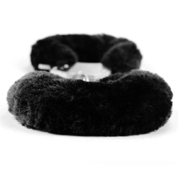 Fetish Pleasure Fluffy Hand Cuffs Black ViPstore.hu - Erotika Webáruház - Szexshop 4