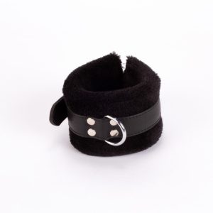 Handcuff Design Made in Calf Softy Leather and Puffed Fur Black ViPstore.hu - Erotika Webáruház - Szexshop