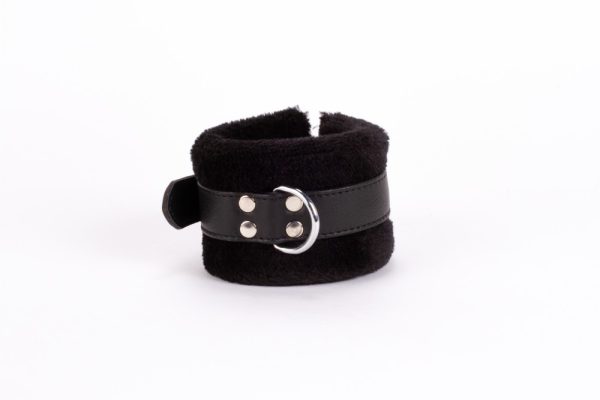 Handcuff Design Made in Calf Softy Leather and Puffed Fur Black ViPstore.hu - Erotika Webáruház - Szexshop 2
