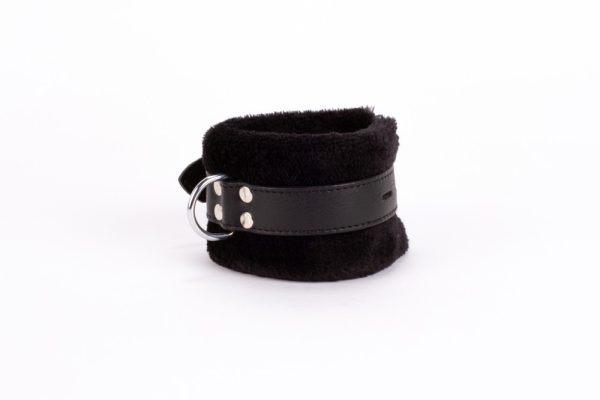 Handcuff Design Made in Calf Softy Leather and Puffed Fur Black ViPstore.hu - Erotika Webáruház - Szexshop 3