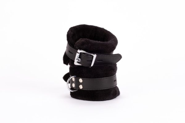 Handcuff Design Made in Calf Softy Leather and Puffed Fur Black ViPstore.hu - Erotika Webáruház - Szexshop 5