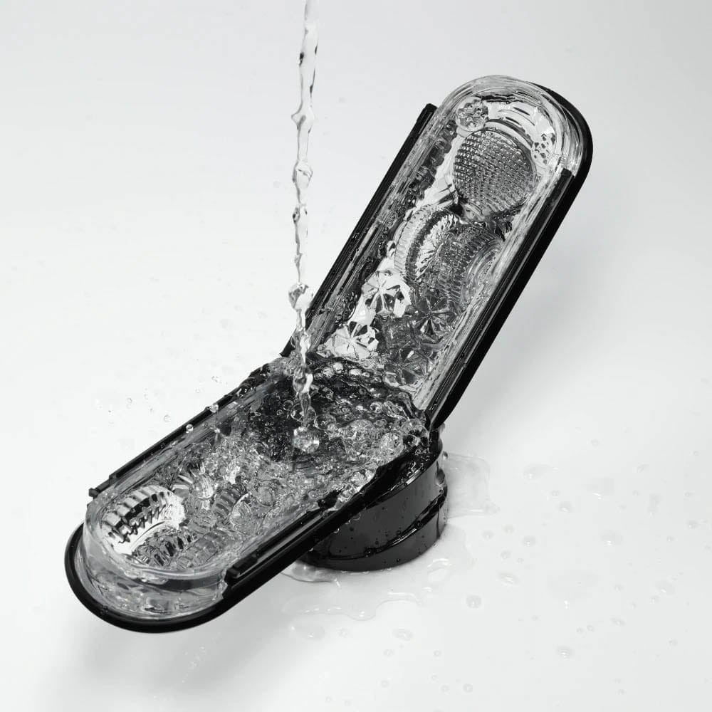 FLIP ZERO GRAVITY BLACK | ViPstore.hu - Erotika webáruház #6 - EAN 4570030976997 | SKU TENGA00222