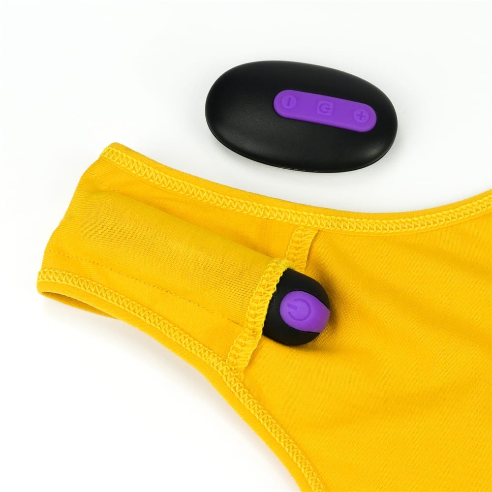 Bitch Vibrating Panties XL/XXL | ViPstore.hu - Erotika webáruház #10 - EAN 6970260907767 | SKU LVTOY00563