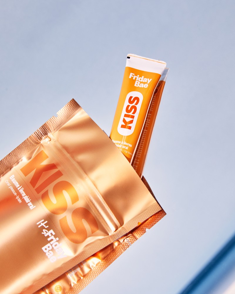 oral pleasure lip balm - KISS Tube 15 mL | ViPstore.hu - Erotika webáruház #3 - EAN 3700444650058 | SKU YESFOR0014