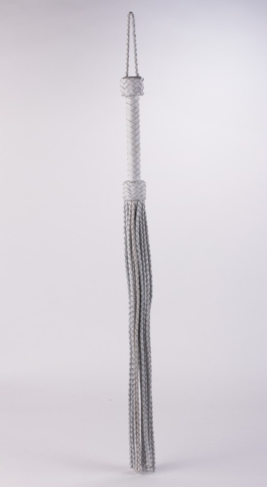Kid Handle Kid Leather Braided Tails White_B15O25_3 | ViPstore.hu - Erotika webáruház #1 - EAN 5999560517408 | SKU DEVIL00057