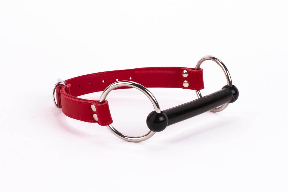 Calf Softy Leather Top and Lamb Leather padding with Silicone Mouth Piece Red | ViPstore.hu - Erotika webáruház #1 - EAN 5999560510546 | SKU DEVIL00071