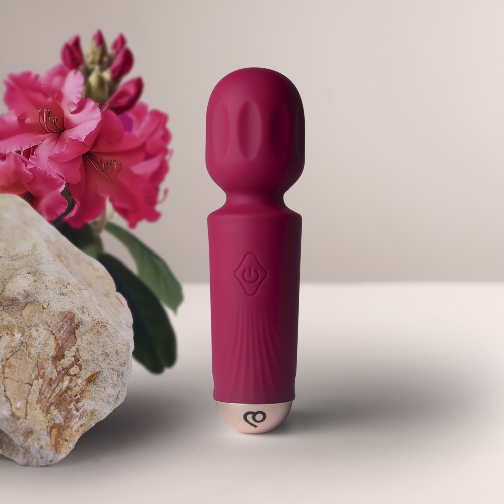 Rechargeable Mini Wand - Azalea Red | ViPstore.hu - Erotika webáruház #1 - EAN 811041015850 | SKU ROCKS00473