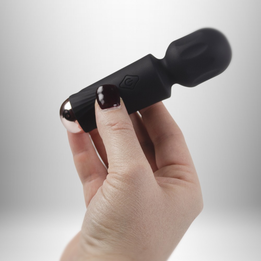 Rechargeable Mini Wand - Black Tulip | ViPstore.hu - Erotika webáruház #5 - EAN 811041015843 | SKU ROCKS00474