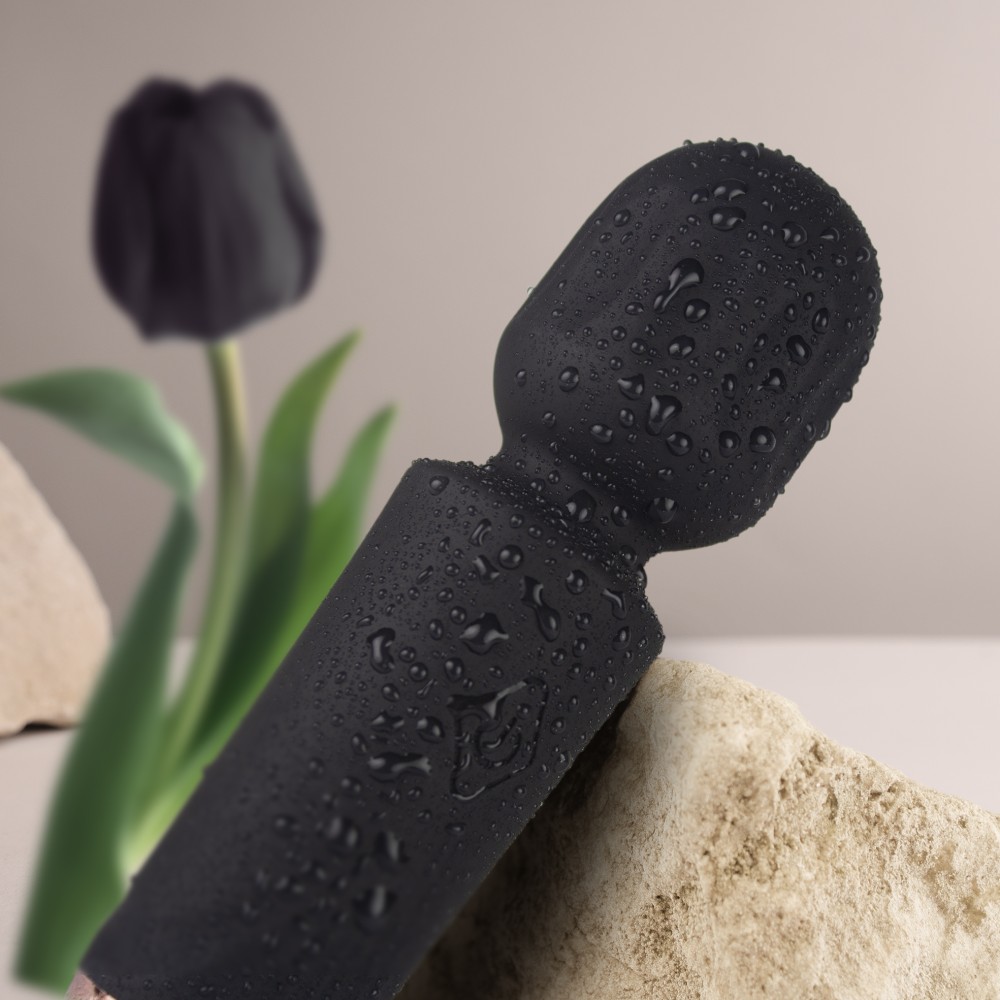 Rechargeable Mini Wand - Black Tulip | ViPstore.hu - Erotika webáruház #8 - EAN 811041015843 | SKU ROCKS00474